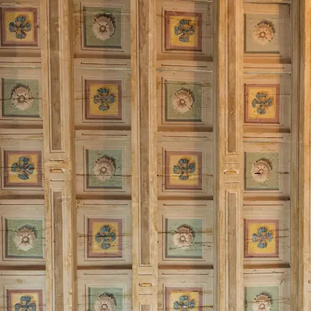 Santa Croce Palace By Mmega Florence Exterior photo